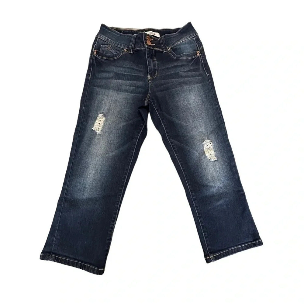 Wanna Better Butt by YMI women's 7/28 blue distressed ripped capris jeans